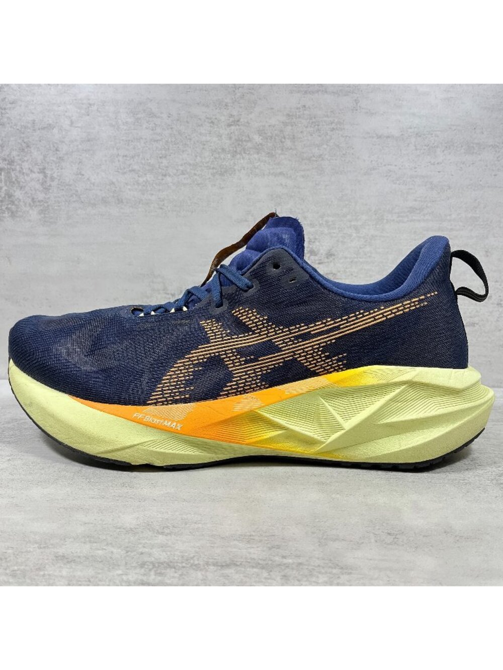 Asics Novablast 5 Running Shoes - Men's Size 10.5 - Blue